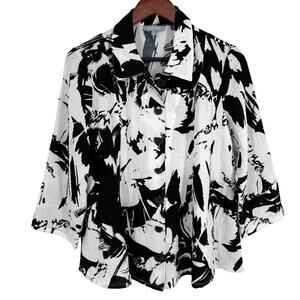 Habitat Sz Small Wearable Art to Wear Black White Abstract Blouse Shirt Top